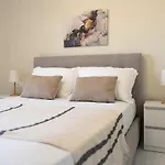 Emelia Cozy Apartment